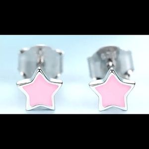 ⭐️ mini pink star earrings ⭐️